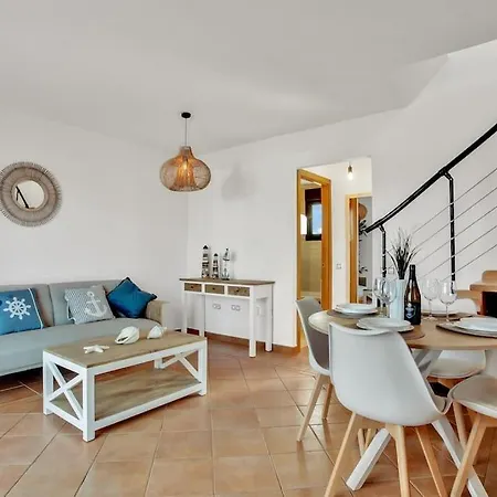 Fenix - Oasis In Natural Reserve