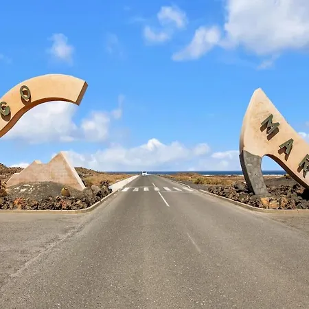 Villa Fenix - Oasis In Natural Reserve Lajares